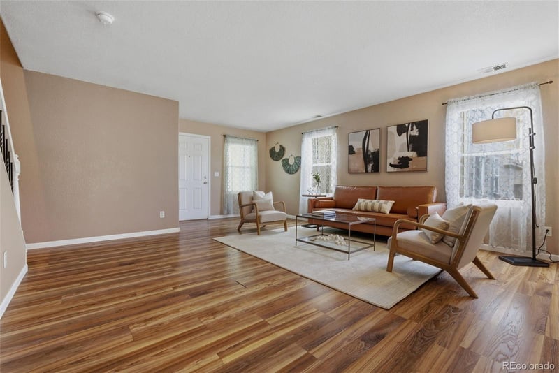 836 Mockingbird Ln, Brighton, CO 80601