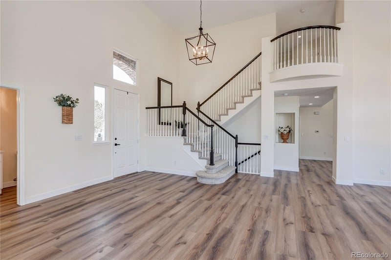 2137 Brierly Ct, Castle Rock, CO 80104