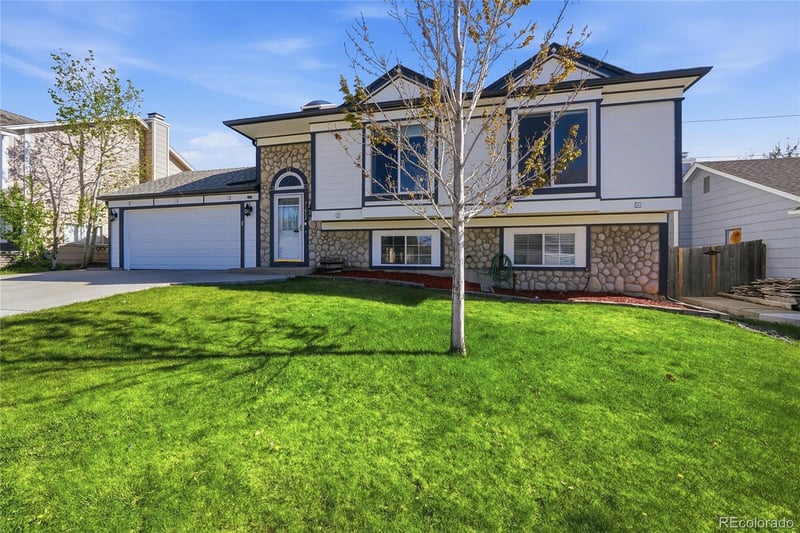 21642 Alamo Pl, Centennial, CO 80015