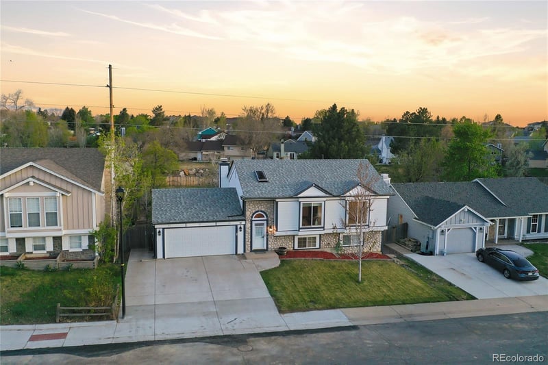 21642 Alamo Pl, Centennial, CO 80015