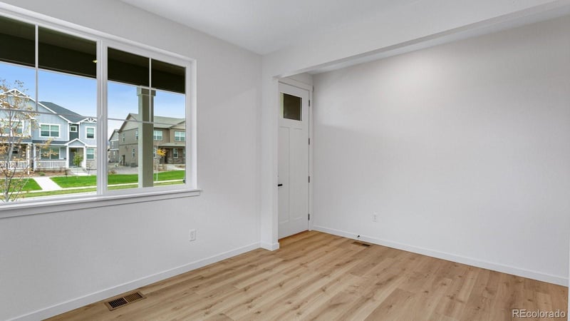 1733 Knobby Pine Dr, Fort Collins, CO 80528