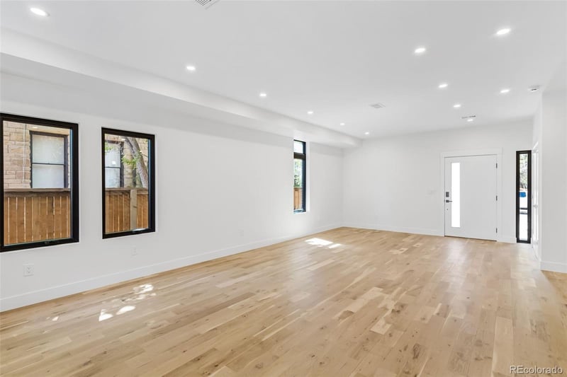 1446 Stuart St, Denver, CO 80204