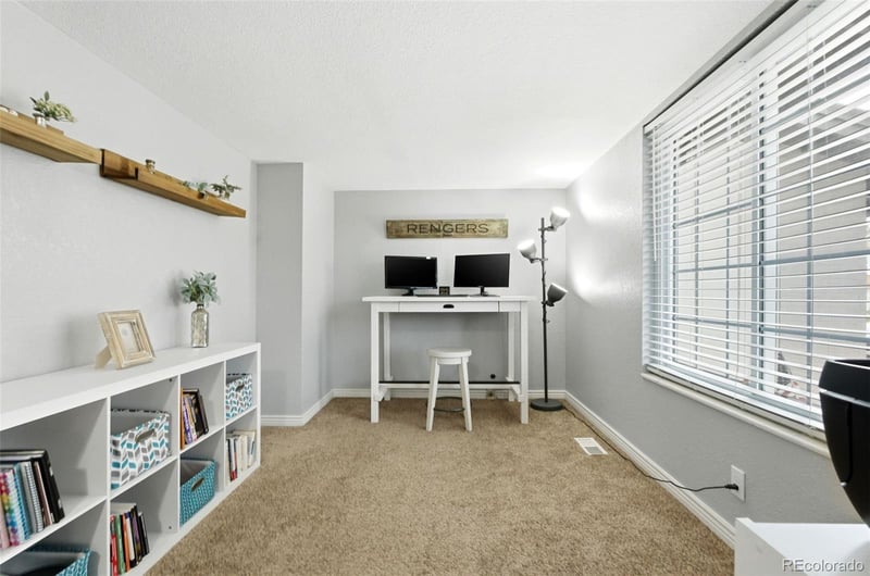 3877 Hannibal St, Aurora, CO 80013