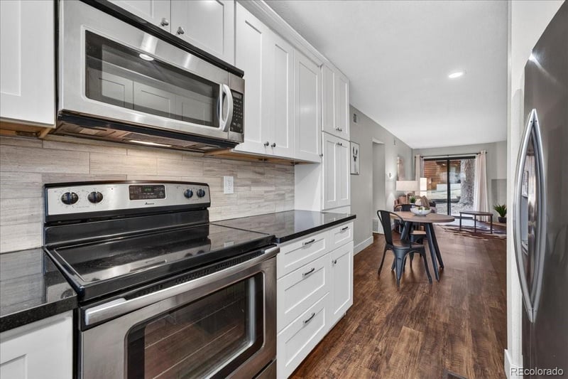 433 Wright St #101, Lakewood, CO 80228