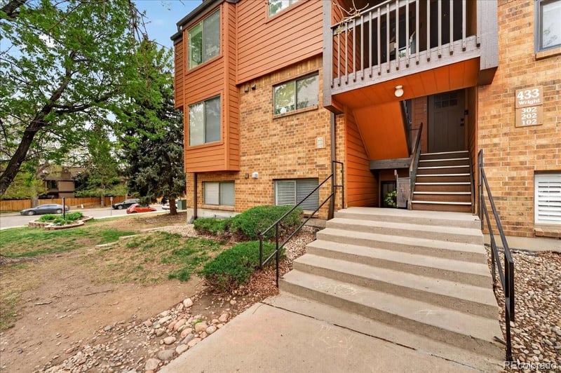 433 Wright St #101, Lakewood, CO 80228