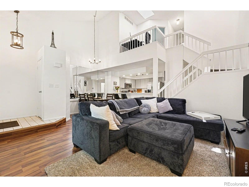 5875 Asbury Pl, Lakewood, CO 80227