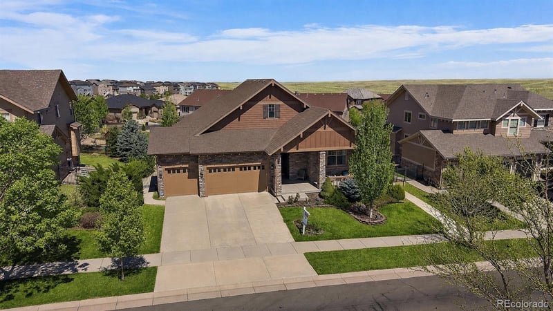 7660 Blackstone Pw, Aurora, CO 80016