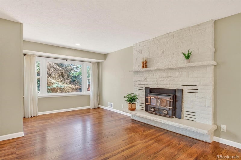 2518 8th St, Greeley, CO 80634