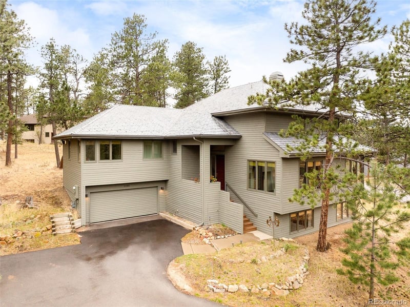 2290 Juniper Ct, Golden, CO 80401