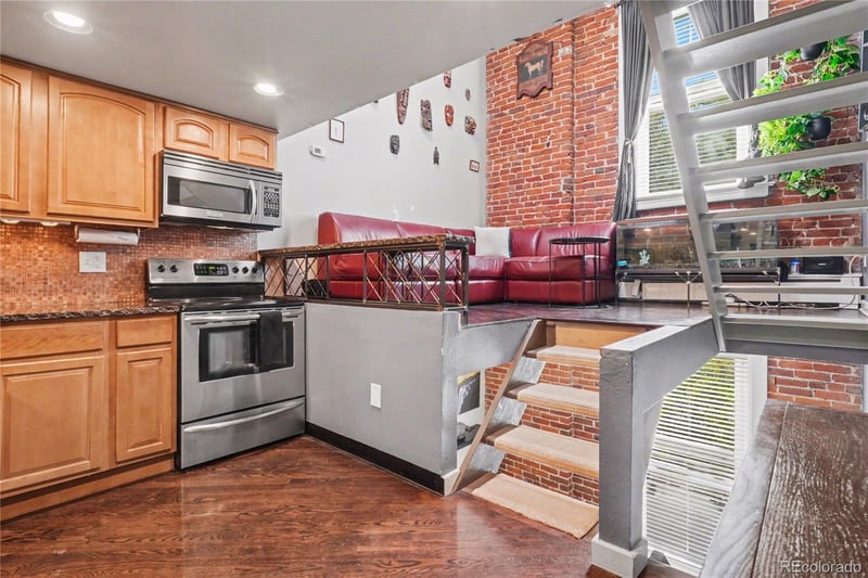 2193 Arapahoe St #14, Denver, CO 80205