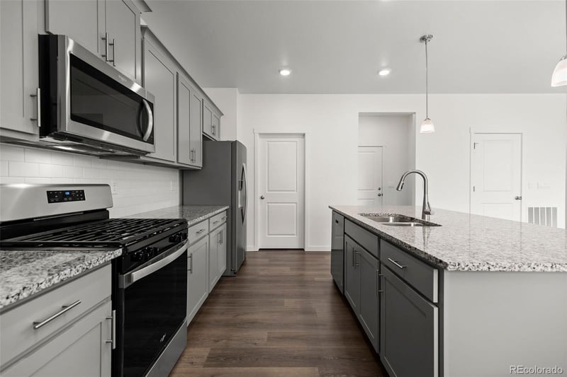 4633 Kipp Pl, Brighton, CO 80601