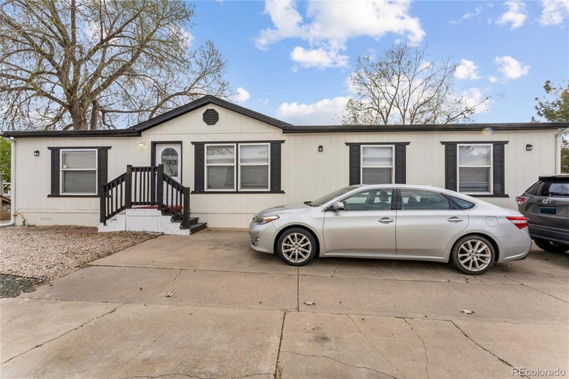 860 132nd Ave, Denver, CO 80234