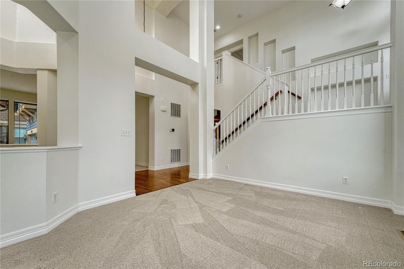 6825 Robertsdale , Aurora, CO 80016