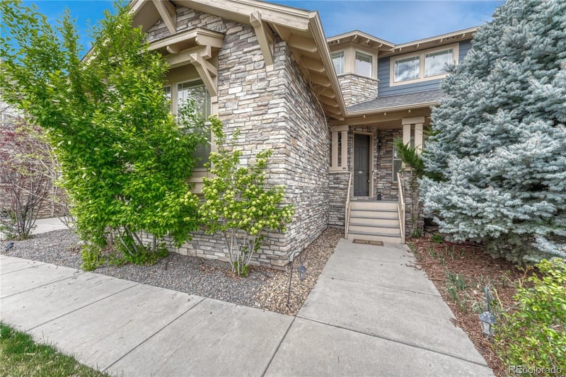 6825 Robertsdale , Aurora, CO 80016