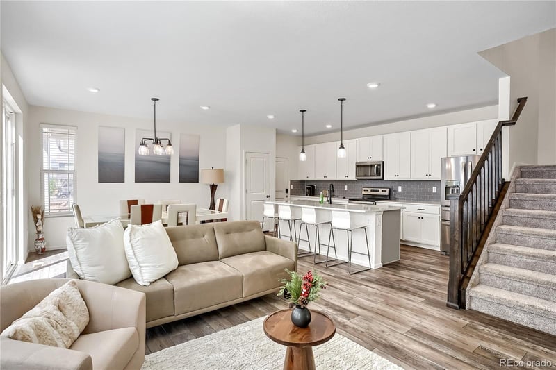 6211 Malaya St, Aurora, CO 80019