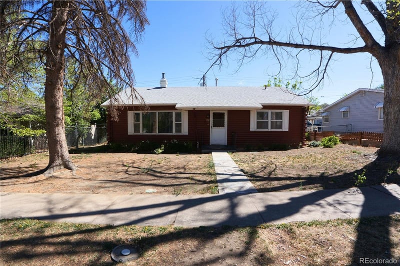 624 Fairview Ave, Canon City, CO 81212