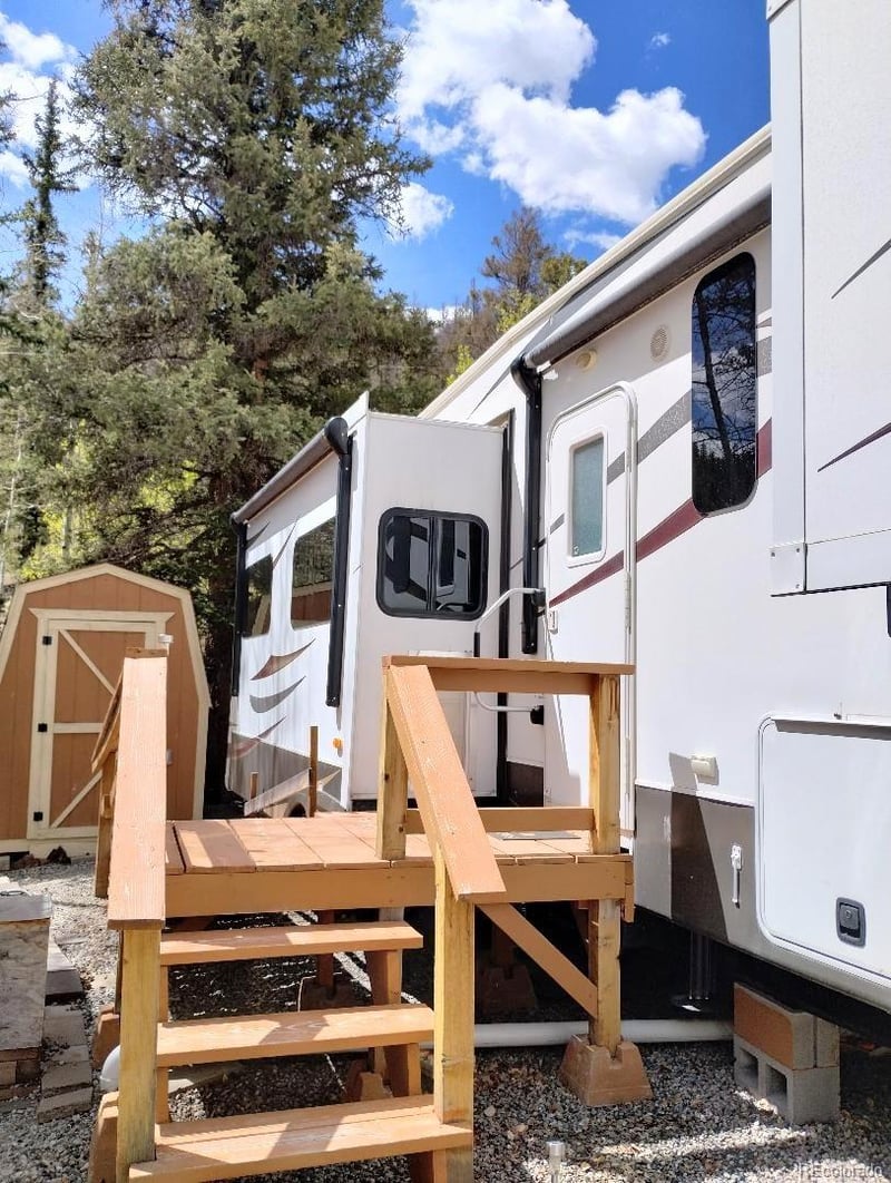 627 Depot Dr, Hartsel, CO 80449