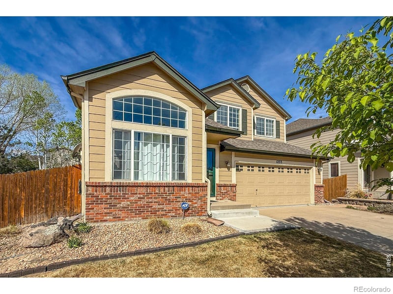 1233 Button Rock Dr, Longmont, CO 80504