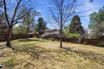 522 Caley Dr, Centennial, CO 80121