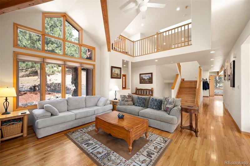 29517 Gleneden Ln, Evergreen, CO 80439