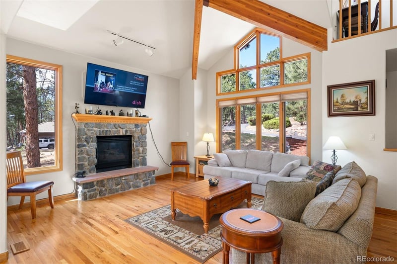 29517 Gleneden Ln, Evergreen, CO 80439