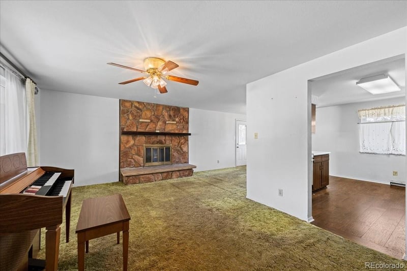 1070 Garland Way, Lakewood, CO 80226