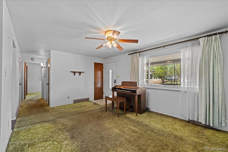 1070 Garland Way, Lakewood, CO 80226