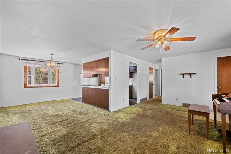 1070 Garland Way, Lakewood, CO 80226