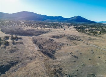 411 Bandalier Dr, Hartsel, CO 80449