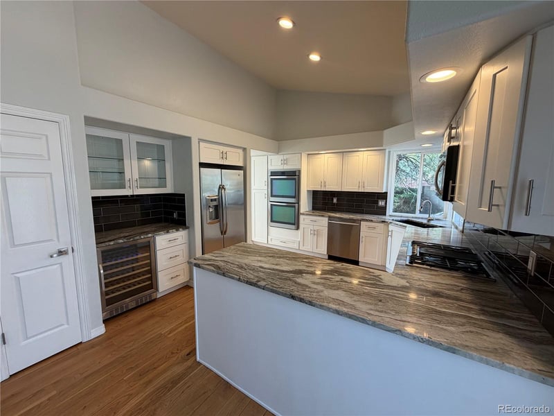 9691 Kings Mill Ln, Lone Tree, CO 80124