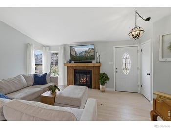 1724 Tulip St, Longmont, CO 80501