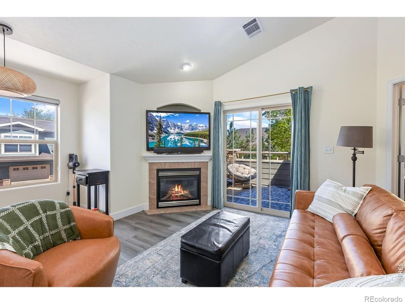 5775 29th St #811, Greeley, CO 80634