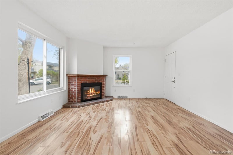 1719 Lee St #D, Lakewood, CO 80232