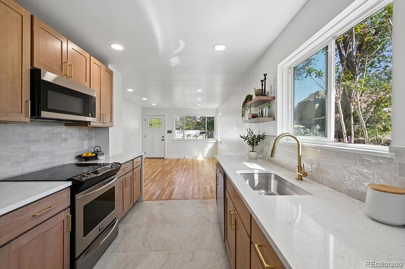 6658 46th Pl, Wheat Ridge, CO 80033