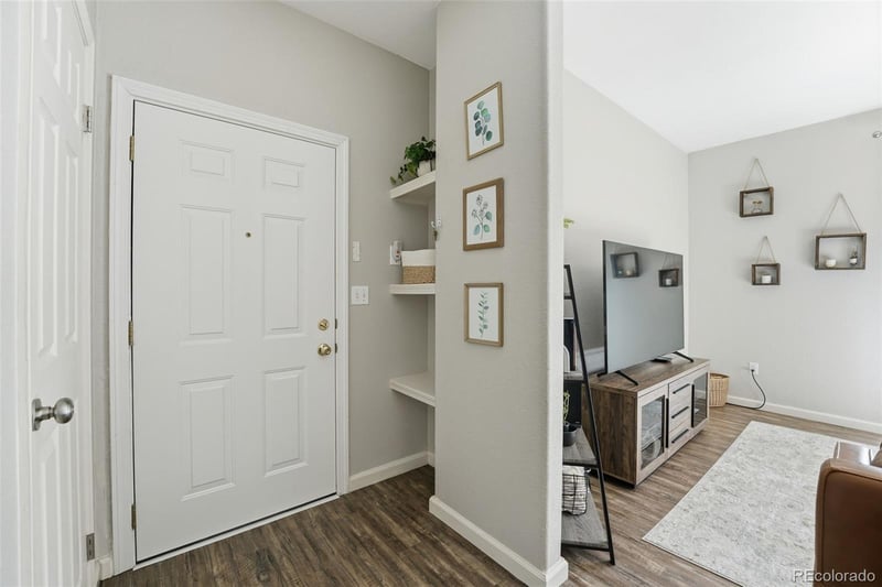 1672 Canal Cir #411, Littleton, CO 80120