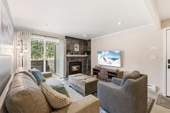 1050 Beaver Creek Blvd #E102, Avon, CO 81620