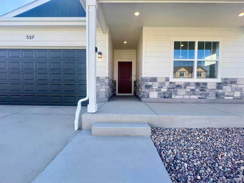 527 85th Ave Ct, Greeley, CO 80634