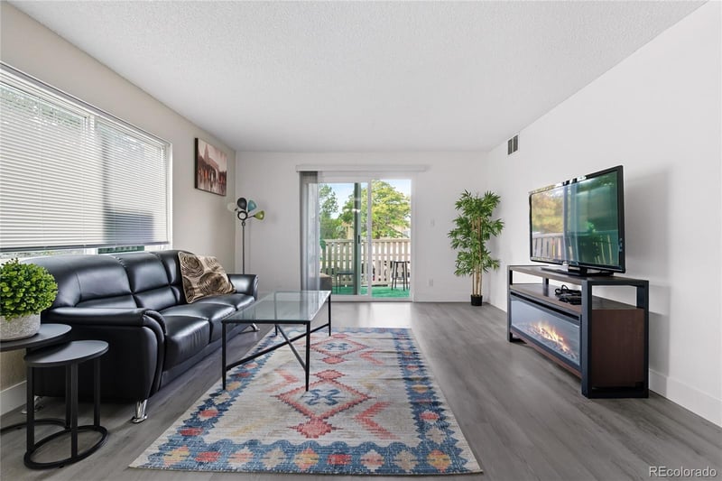 7455 Quincy Ave #204, Denver, CO 80237