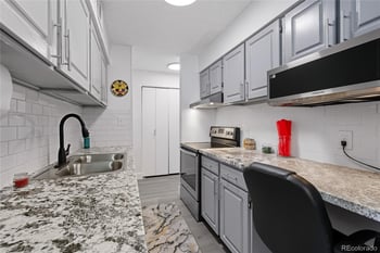 7455 Quincy Ave #204, Denver, CO 80237