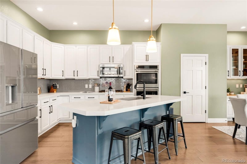 19411 57th Cir, Golden, CO 80403