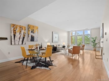 7220 Bonfils Ln #205, Lakewood, CO 80226