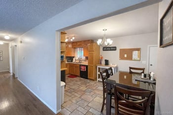 424 Redwood , Colorado Springs, CO 80107