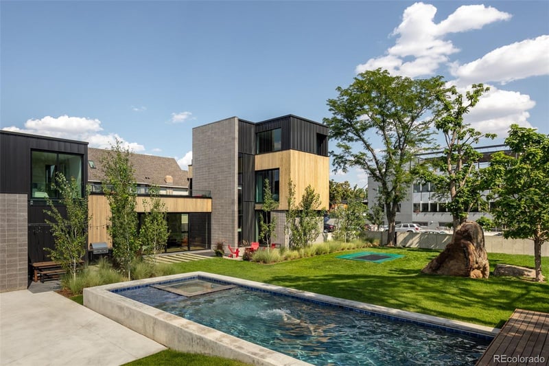 3011 Lawrence St, Denver, CO 80205