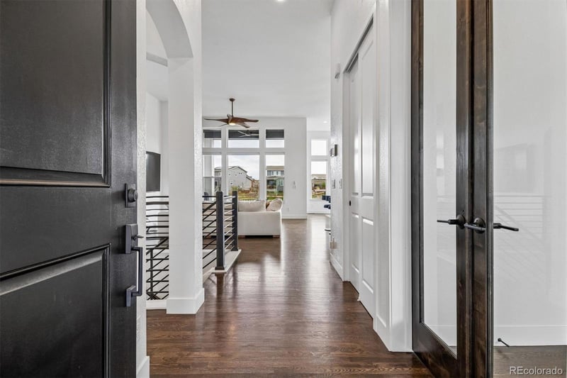 19056 94th Ave, Arvada, CO 80007