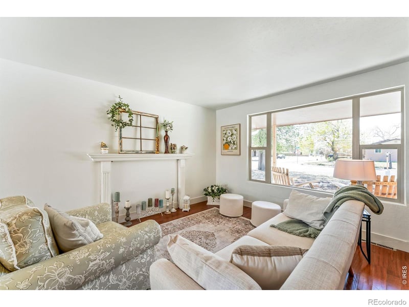 2500 Danbury Dr, Longmont, CO 80503