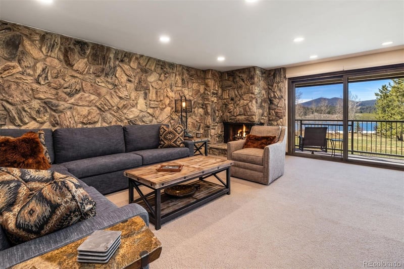 160 E La Bonte #102, Dillon, CO 80435