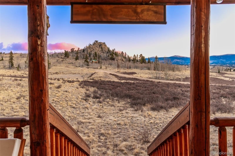 245 Outlaw Ct, Jefferson, CO 80456