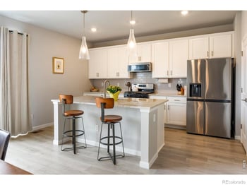 2904 Buffalo Fork Ln, Longmont, CO 80503