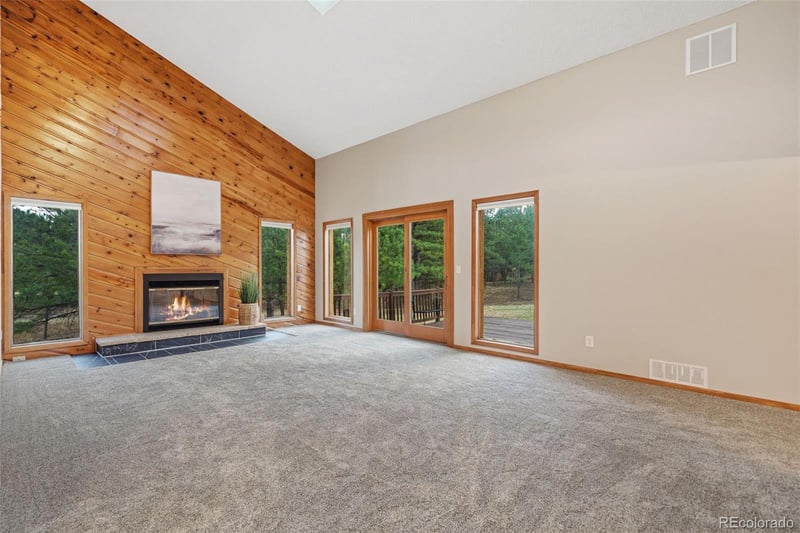 18460 Sunburst Dr, Monument, CO 80132