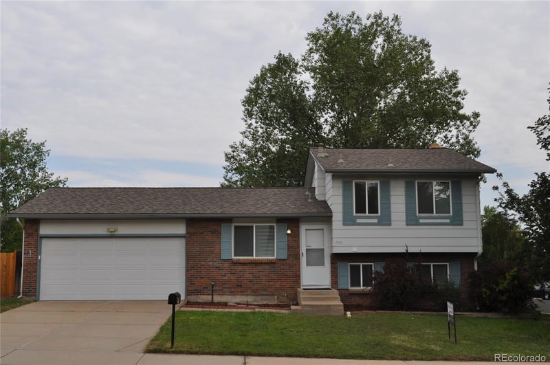 950 S Waco Way, Aurora, CO 80017